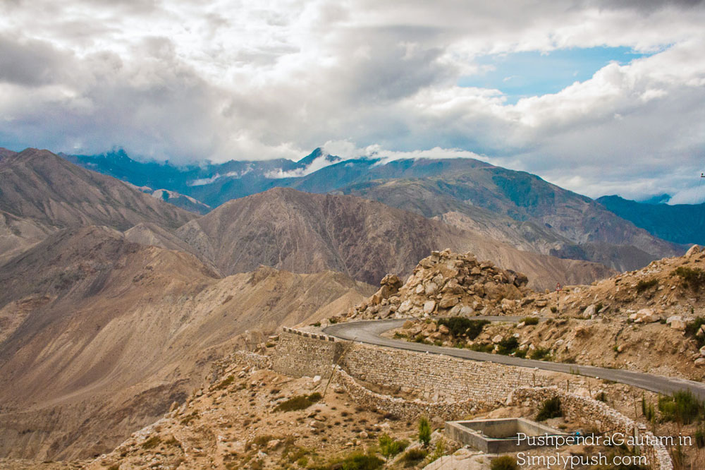 best-travel-blooger-himachal-pradesh-india